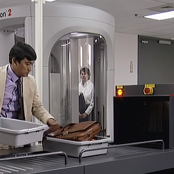 Внедрение радиоволновых сканеров в общую систему безопасности аэропорта